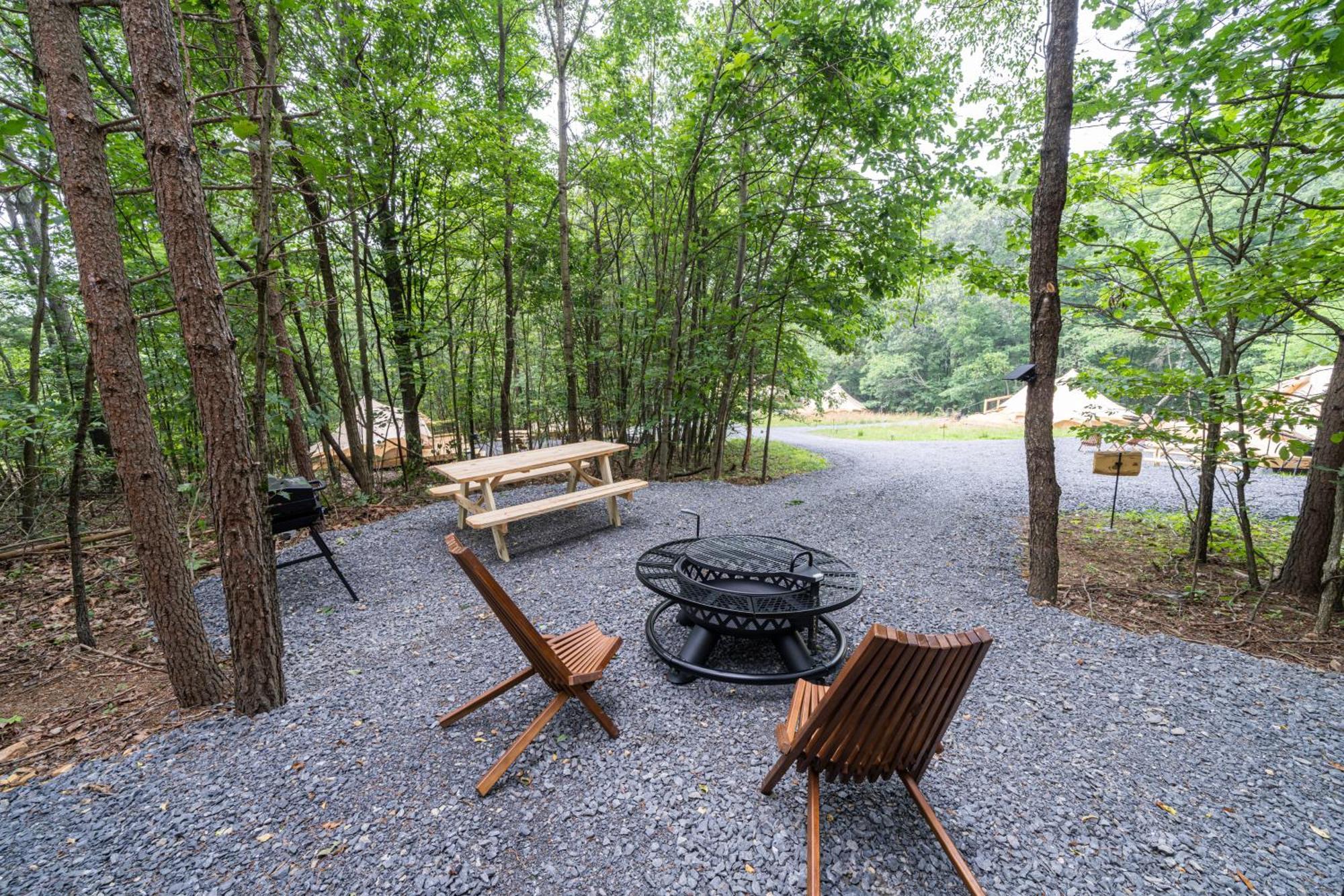 Hotel Firefly Ridge Luxury Retreat Great Cacapon Esterno foto